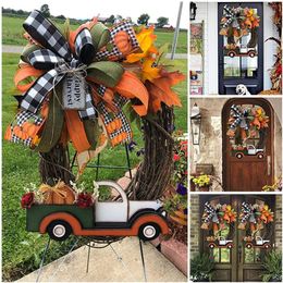 Decorative Flowers 2022 Christmas Wreath Car Bows Garlands 35CM Hanging Ornaments Decor Door Holiday Party Creative Garland With Red Truck