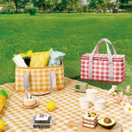 Dinnerware Sets Picnic Bag Large Capacity Handle Design Waterproof Convenient Fruit Bento Container Camping Supplies Outdoor