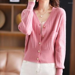 Women's Knits Autumn And Winter Style Pure Wool Knitted French Exquisite Cardigan Women's V-Neck Sweater Coat Short Loose Cashmere Top
