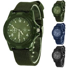 Business dwaterproof waterproof Men quartz watches army soldier military canvas strap fabric analogue watch sports wristwatches Montres de luxe