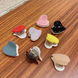 2.4 CM Women Mini Size Love Shape Hair Claw Clamp Multi Color Acetic Acid Alloy Side Edge Hair Clip Europe Girl Head Wear Heart Ponytail Hairpins Ornaments Accessories