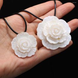 Chains Natural Shell Necklace Flower-Shaped White Pendant Leather Cord 2MM Charms For Elegant Women Love Romantic Gift