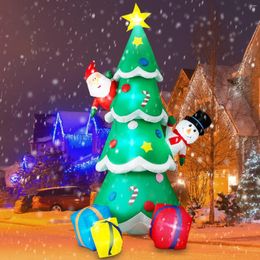 Decorações de Natal 2,4m Inflável Papai Noel Tree com LED 8ft Giant Gifts Star Light for Outdoor