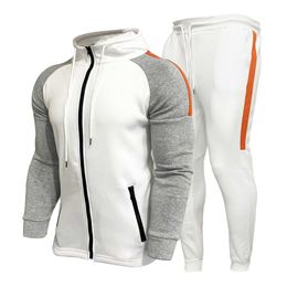 Men's Tracksuits ZOGAA 2021Brand Sportswear 2-Piece Set Letter Print Plus Size Jogging Suit Clothing G221007