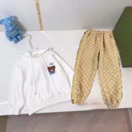 casual Designers Kids Clothing Sets Letter Print Boys Girls jacket coat trousers Tracksuits Long Sleeve Outdoor Children hoodie Suit Baby Boy Shirts Sportswear top