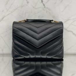 V Cheque Crossbody Bag Postmans Bags Women Crossbody Handbags Gold Chain Handbag Quality Leather Flip Wallet Fashion Letter