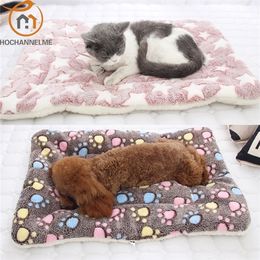 Cat Beds Furniture Pet Mats Thicken Soft Cat Bed for Dog Alfombra Mat Winter Cat Mat Blanket Pet Products Dog Bed For Small Large Dogs Carpet 221010