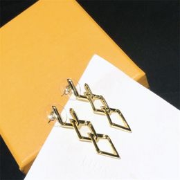 Designers Charm Pendent Earrings Fashion Women Ear Stud Gold Earrings Women Accessories Ornaments Party Wedding