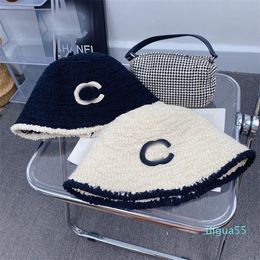 Beanie/Skull Caps Knitted Hat Grid Classic Letter Designers Men Women