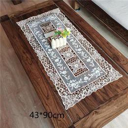 Table Cloth Rectangular Embroidery Hollow Classical Tablecloth Decoration Placemat Coffee Tea Cup Insulation Bedroom Study Cover