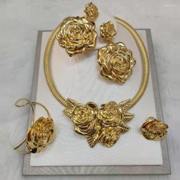 Necklace Earrings Set Gold Color Jewelry For Women Exaggerate Rose Pendant Choker And Weddings Design Bracelet Ring Dubai