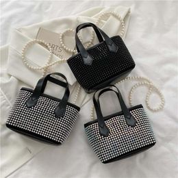 Evening Bags Fashion Diamond Rhinestone Shoulder Bag Women Pearl Chain Bucket Handbags Purse For Outdoor Shopping Business