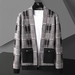 Men's Sweaters Trendy Brand Fashion Plaid Cardigan Casual Jacket British Style Autumn/Winter New Knitted G221010