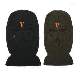 Berets All-match Letter V Embroidered Knitted Hat Face Mask 3 Holes Balaclava Ear Protection For Winter Outdoor Activities H7EF