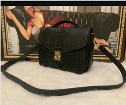 designer Message Bags Women Fashion Embossing Handbag Envelope Soft Hasp Classic-package Shoulder bag luxury Crossbody xdr