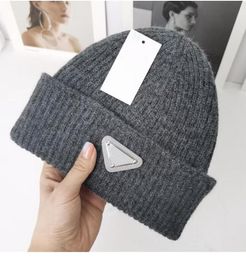 outdoo cap winter hat designer hats for men Thermal knitted cap for women flanging Nabla hat for men fashion Thickening small wind course Plain Geometric buckets