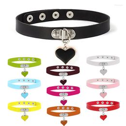 Dog Collars Gothic Choker Necklaces Women Girls Rivet Leather Necklace Rock Kpop Punk Neck Black Cool Collar