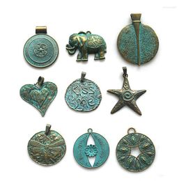Colliers pendants 2pcs verdigris patine grand médaillon rond charms animal éléphant mer étoile pour le collier de bricolage
