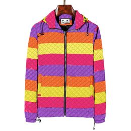 Mens Jackets thin Windbreaker Zip Hooded Stripe Outerwear Quality Hip Hop Designer Coats Armband Fashion Spring and Autumn Parkas Size M-3XL 87599