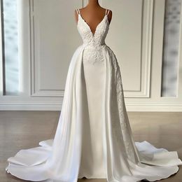 Bridal Gowns with Detachable Train Elegant V Neck Mermaid Satin Wedding Dresses Sleeveless Floor Length Beaded Lace Vestido De Noiva 2023