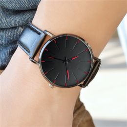 Sports Leisure Mens Wristwatches leather strap quartz watch casual Wristwatch gift for Ladies watches Montres de luxe