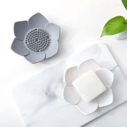 Soap Dishes Box Lotus Shape Draining Dish Non-Slip Portable Silicone Holder Solid Colour Bathroom Supplies Kitchen Gadget 2022