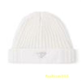 essentials knit scarves Cap goose skull hat Fitted sports ladies casual outdoor designer hats knitboy gloves sets caps trucker white beanie Casquette white angel