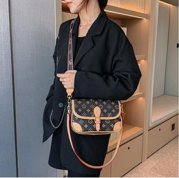 BT8557 Designer Shoulder Bag Retro Female Trendy Handbag Luxury Big Fashion High Capacity Shopper Shopping Tote