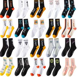 Men's Socks 2021 New Korean Creative Japanese Trendy Geometry Socks Letter Print Men's Casual Fashion Harajuku Happy Retro Socks Streetwear T221011