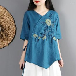 Ethnic Clothing 2022 Retro Chinese Women Blouse Traditional Vintage Oblique Shirt Summer Oriental Woman Tops Embroidery Cheongsam Top 31133