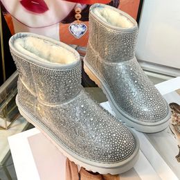 Popular Womens Winter Snow boots with Dot Diamond Decorations on the Shoe Top to Show Brand Charm Fashionable Winterization and Warmth Protection Famous Short boot