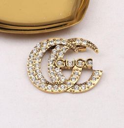 2color Fashion Brand Designer G Letters Brooches 18K Gold Plated Brooch Vintage Suit Pin Small Sweet Wind Jewellery Accessories Wedding Party Gift