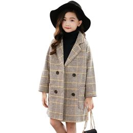 Jackets Winter Coat For Girls Thick Woollen Jacket Fashion Plaid Kids Outerwear Autumn England Teenage Clothes School 221012