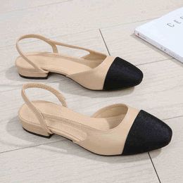 Elbise Ayakkabı Siyah ve Beyaz Erkekler Kadın Ayakkabıları Moda Renkleri Yüksek Topuklu Slingbacks Tıknaz Topuklu Sandalet Düz Pompalar 220302