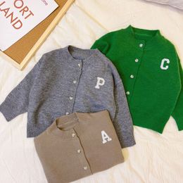 Barn Cardigan tröja pojkar designer Klädtröjor Casual Toddler Boy Spring Autumn Warm Coat 2-7 Ye 61