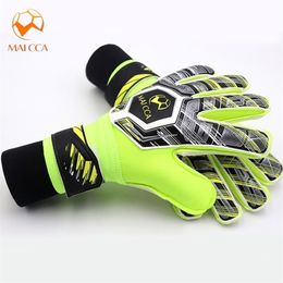 Sports Gloves Training Kids Professional Finger Protection Football Goalkeeper Soccer Thicken Latex Goal Keeper 221012