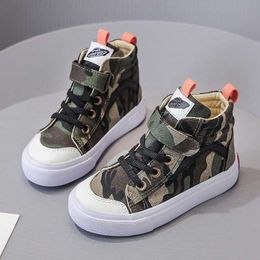 Flat shoes 2021 New Brand Boys Casual Shoes Army Green Fashion Children's Boots Cool Boy Girl Outdoor Military Camouflage Footwear E08067 L221012