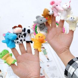 1000pcs/lot Party Cute Cartoon Biological Animal Finger Puppet Plush Toys Child Baby Favour Dolls RRE14950