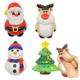 Giocattoli squishy a tema natalizio Lento aumento Sollievo dallo stress Super Soft Spremere Kawaii Simpatici personaggi di Natale Giocattoli per ragazzi Ragazze