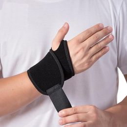 Wrist Protector Wristband Sports Braces & Supports Polyester Cotton Knitted Warm Basketball Protective Gear Small Wholesale