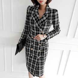 Women's Wool Women's & Blends CINESSD Plaid Woolen Coat For Women Winter Korean Black Long Sleeve Slim Ladies Sexy Office Formal Maxi