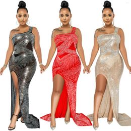 Robes d￩contract￩es Cuturant Femmes Sexy Robe de mode ￩l￩gante Sheer Mesh Crystal Diamonds One Sleeve Party Club Off ￩paule Slim Vestidos