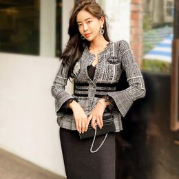 Maglioni femminili Corea Fashion Cardigan per donne Elegante Short A-Line Micchia femminile Autumn Inverno Augile Manica a maglia