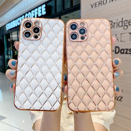 Shockproof Phone Cases for iPhone 14 13 12 11 Pro Max Bling Rhinestone 3D Rhombus Back Cover