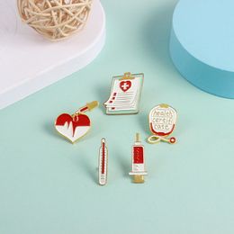 Cute Inject Brooches Pin for Women Kids Fahsion Jewelry Shirt Coat Dress Denim Bag Decor Metal Enamel Pin