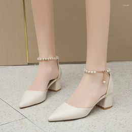 Sandals 2022 Solid Color Beaded One-word Buckle Women's Pointed Toe Square Heel Summer High-heeled Shoes Women