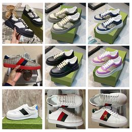 Topp Quality White embossed Designer Shoes Bees Stripe ACE Embroidered Mens & Women Leather red bottom Casual Sneaker