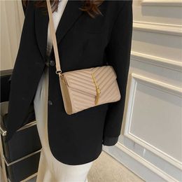 Messenger Bags Casual embroidered thread bag female messenger simple version style popular one shoulder small square