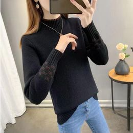 Women's Sweaters Knitted O-Neck Long Sleeve Solid Color Plush Faux Pearls Decor puff Dress Jumper Coldproof Slim Fit Sweater