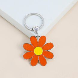 Keychains Cute Little Daisy Flower Keychain Fashion Korean Women Girl Alphabet Letter Bag Keyring Pendant Headphone Case Jewellery